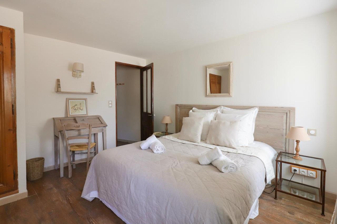 La Ferme De La Huppe Hotel Горд Екстериор снимка