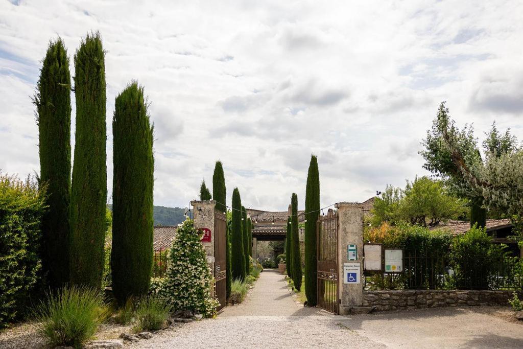 La Ferme De La Huppe Hotel Горд Екстериор снимка